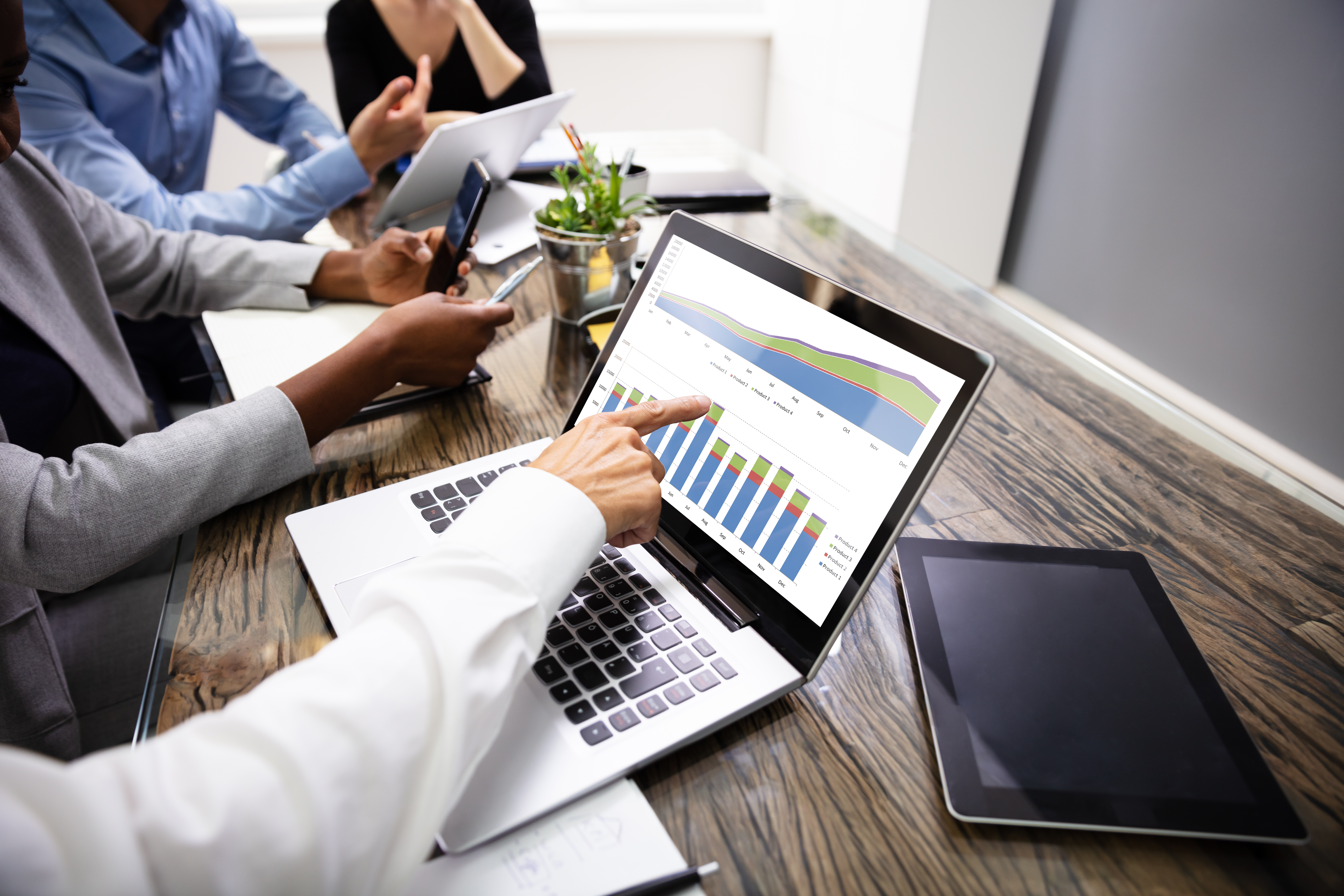 How Financial Advisors Can Diversify Their Offering