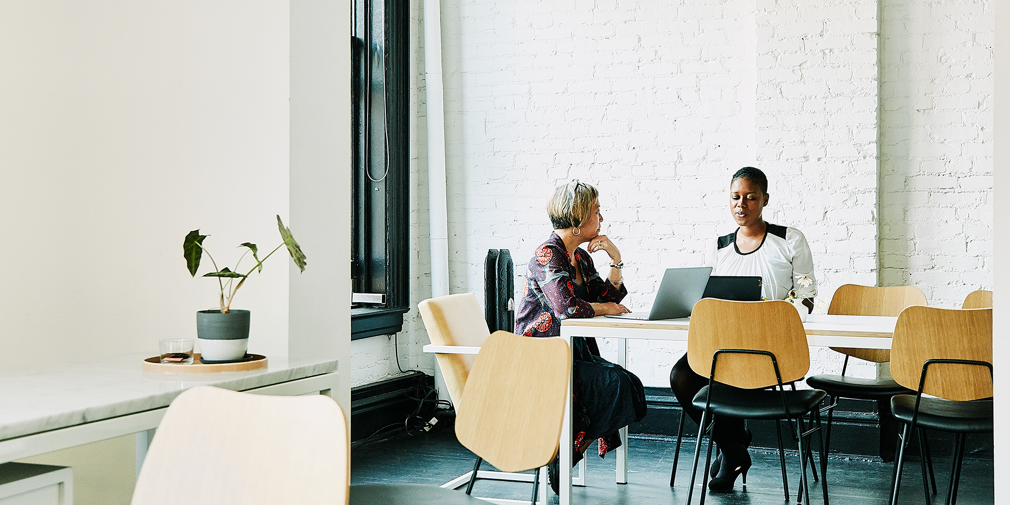 Financial Advisors’ Front-, Middle-, and Back-Office Outsourcing